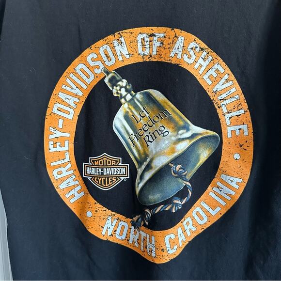 Harley-Davidson Motorcycles Freedom Bell Graphic Tee Shirt - Picture 5 of 6